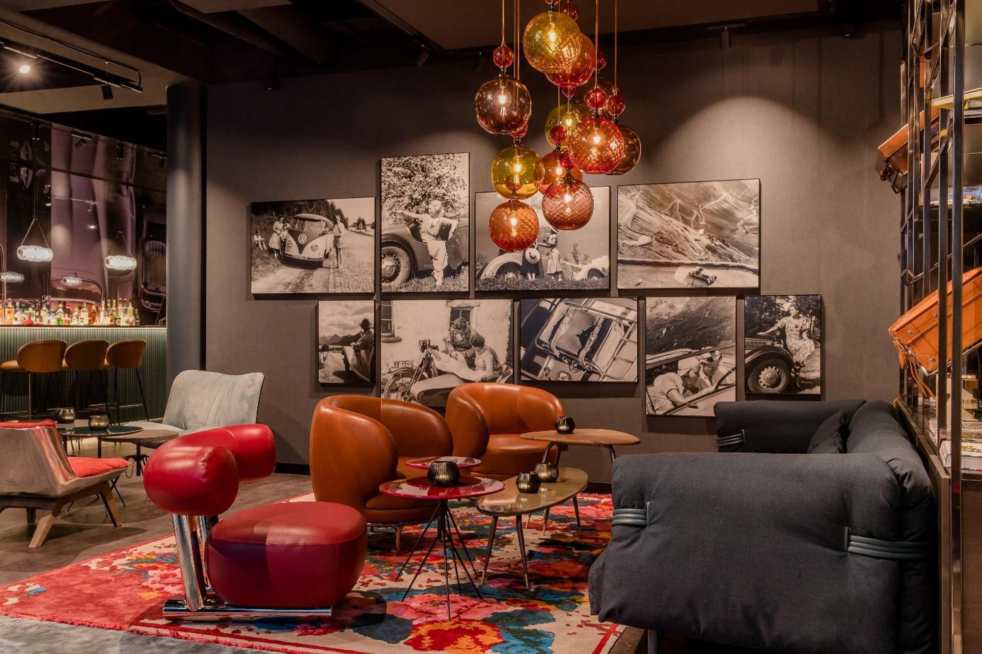 Motel One Frankfurt-Eastside Франкфурт на Майн Екстериор снимка